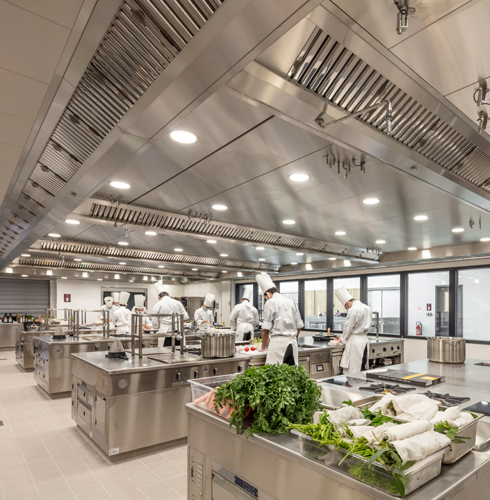 Ecole Ducasse – Paris Campus, Meudon, kitchen