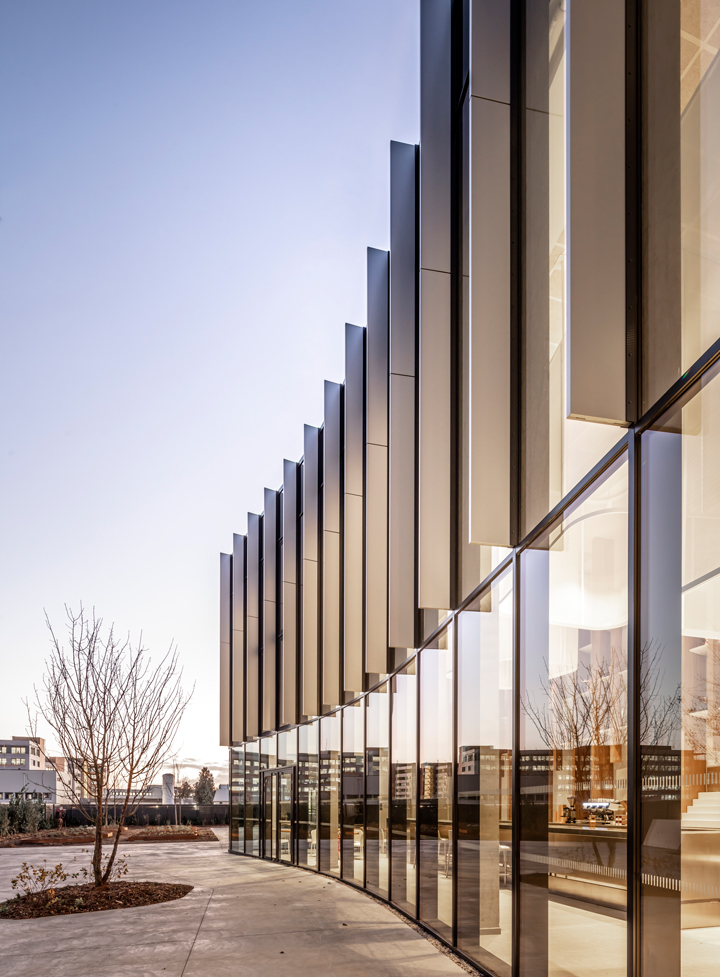 Ecole Ducasse – Paris Campus, Meudon, zoom facade restaurant