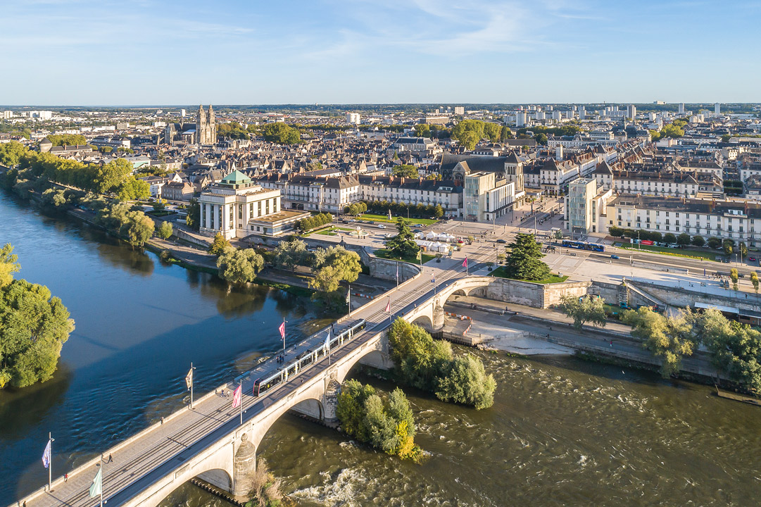 Tours Porte de Loire photo