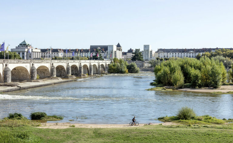 Tours Porte de Loire photo