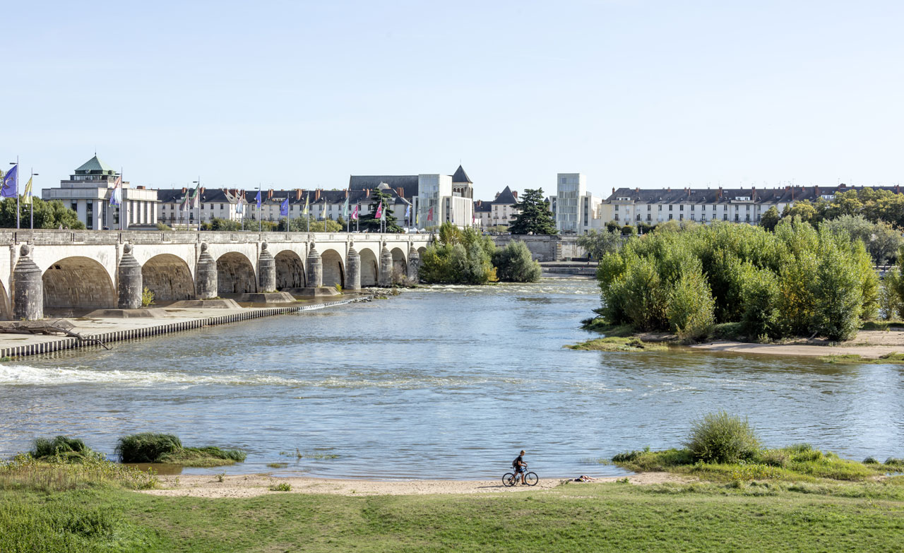 Tours Porte de Loire photo