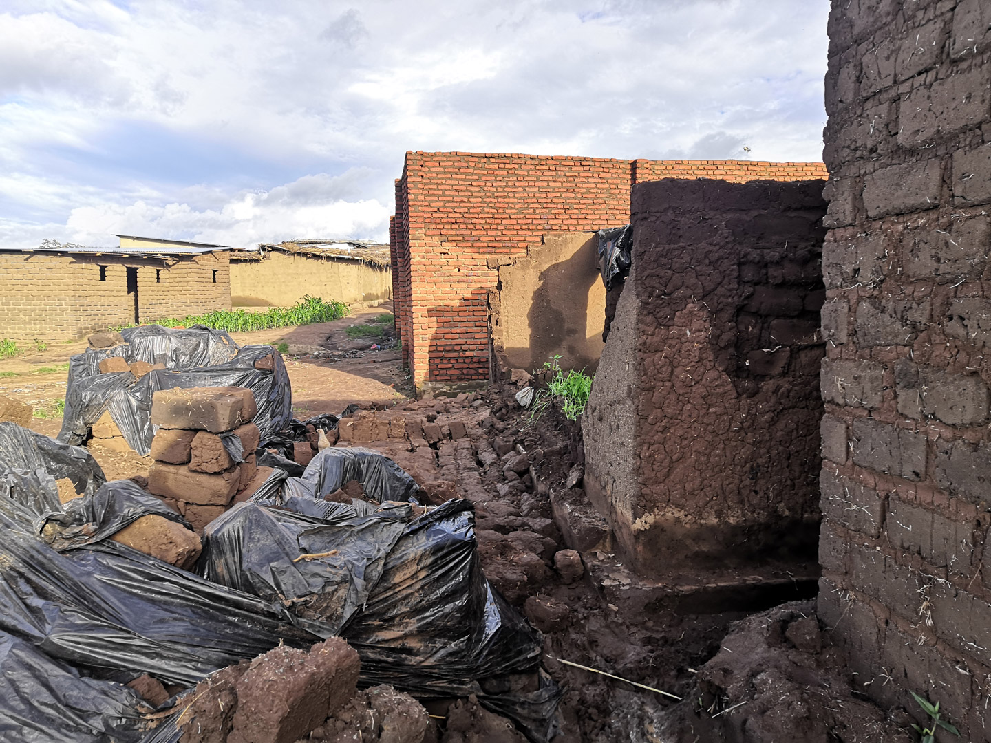 mission humanitaire malawi mur effondre